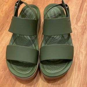 Crocs Platform Sandals